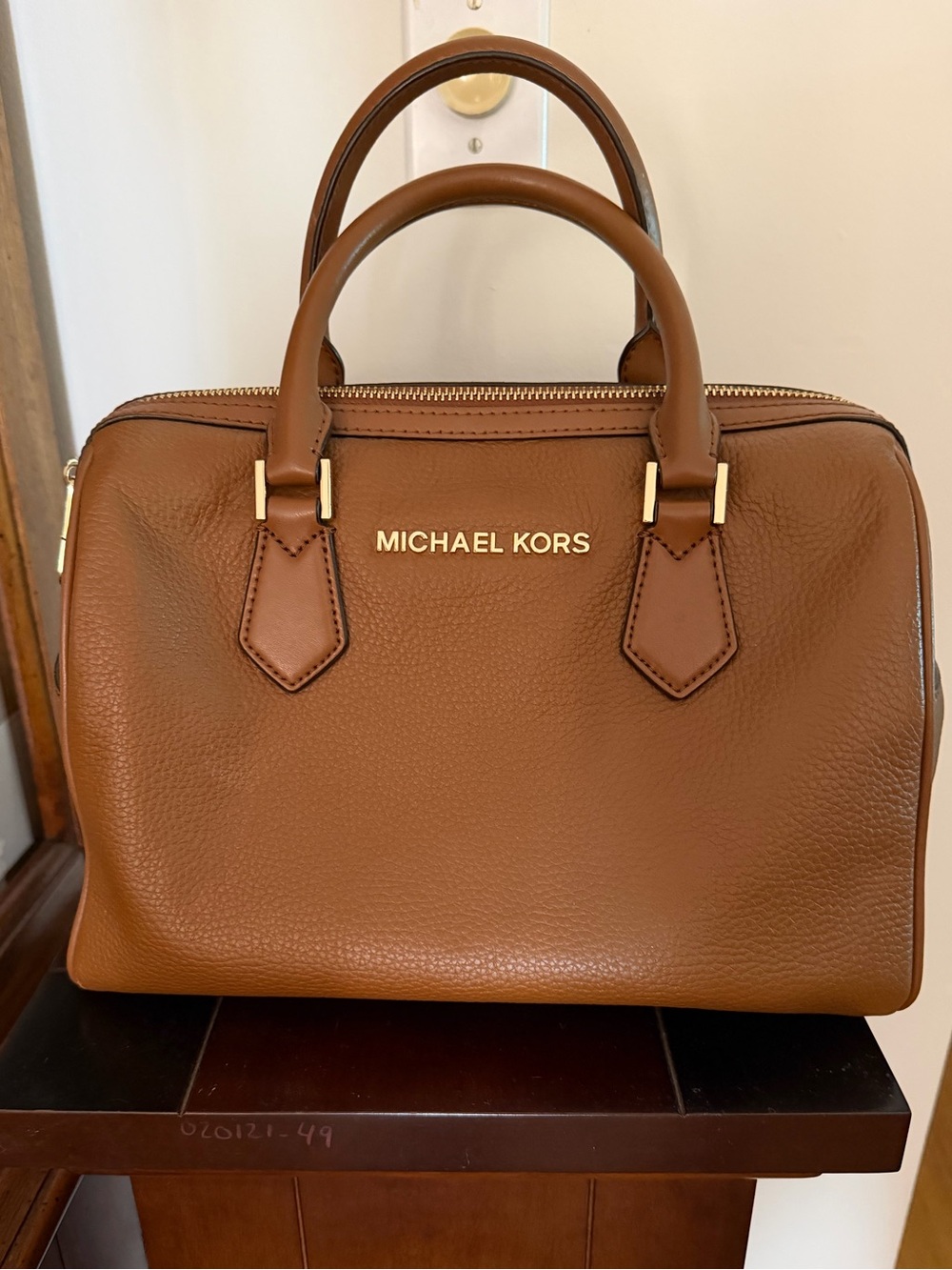 MICHAEL KORS Cogniac Pebbled Leather Handbag